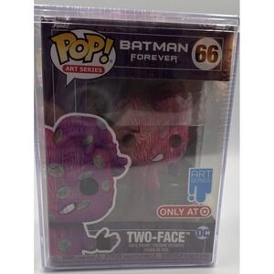 Funko POP! Art Series Batman Forever Two-Face #66 Includes clear Hard Case